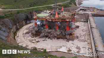 Oil rig blown up at dry dock