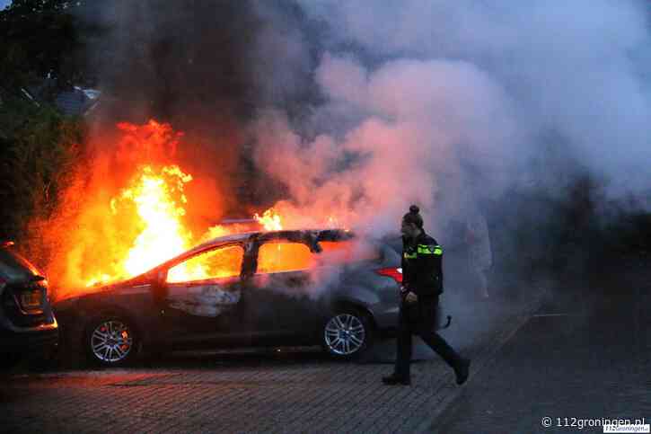 Auto door felle brand verwoest  in Veendam