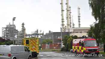 Leak at Barry chemical plant prompts huge emergency services response with residents ordered to 'close their windows'