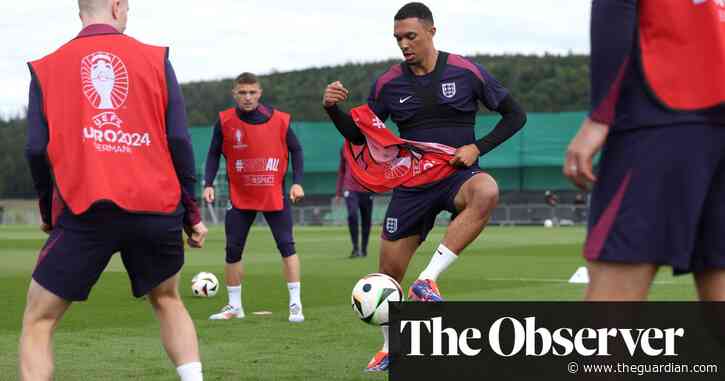 Alexander-Arnold can prove Rooney wrong on England’s centre stage