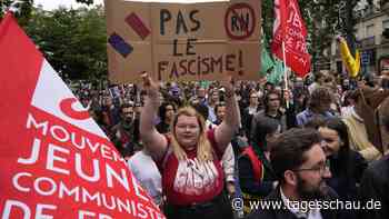 Frankreich vor Neuwahlen: Hunderttausende demonstrieren gegen Rechtsruck