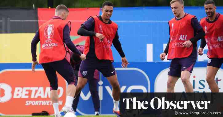 Alexander-Arnold can be special in England’s midfield, insists Southgate