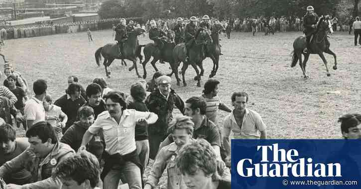 Campaigners rally on Battle of Orgreave anniversary as Labour promises inquiry