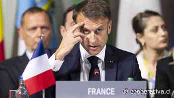 Macron prepara medidas sociales ante amenaza de derrota electoral