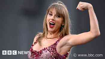 Taylor Swift 'makes 55,000 feel they're the only one there'
