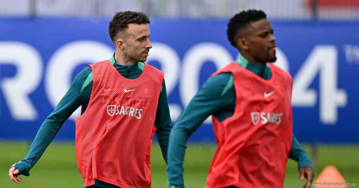 Diogo Jota jeered after Cristiano Ronaldo clash as Portugal training session descends into chaos