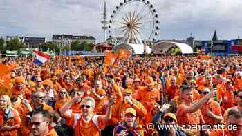 40.000 Holländer in Hamburg: Der Kiez färbt sich langsam „Oranje“