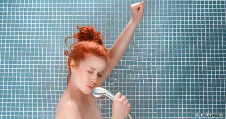 This is how long you should shower for, according to a dermatologist 
