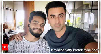 'Ramayana': Ranbir Kapoor looks dapper in a clean-shaven look as he strikes a pose with the film’s costume designer at home