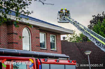 Brandweer blust brand in schoorsteen Otto-erf Waddinxveen