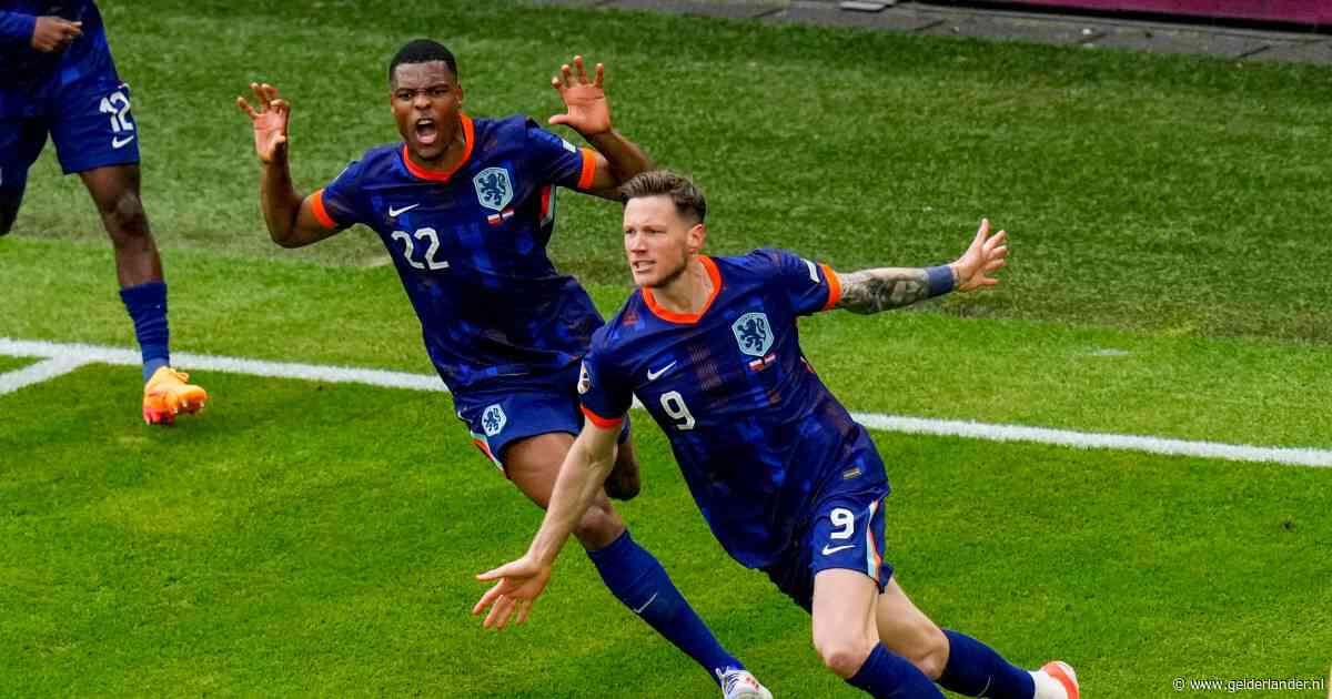 Wout Weghorst voorkomt valse start van Oranje op EK met gouden invalbeurt tegen Polen
