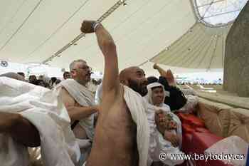 Pilgrims commence the final rites of Hajj as Muslims celebrate Eid al-Adha