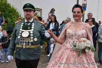 St.-Meinolfus-Schützen feiern ihr Königspaar