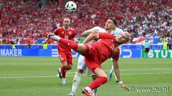 Denemarken laat Slovenië ontsnappen in vermakelijke EK-wedstrijd