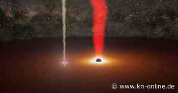 Schwarze Löcher im Paar: Astronomen weisen leuchtende Materiestrahlen nach