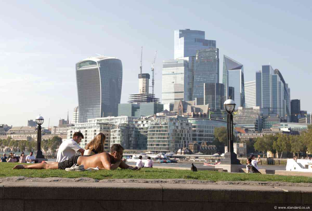 Summer at last? Sunshine and 23C temperatures predicted for London this week