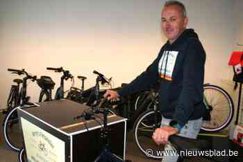 Ambtenaar Gerry (53) is nu ook fietsenmaker: “Van zatte fietsen tot volwaardig fietsatelier”