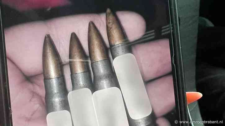 Kinderen basisschool met de dood bedreigd, ontvingen foto's van kogels