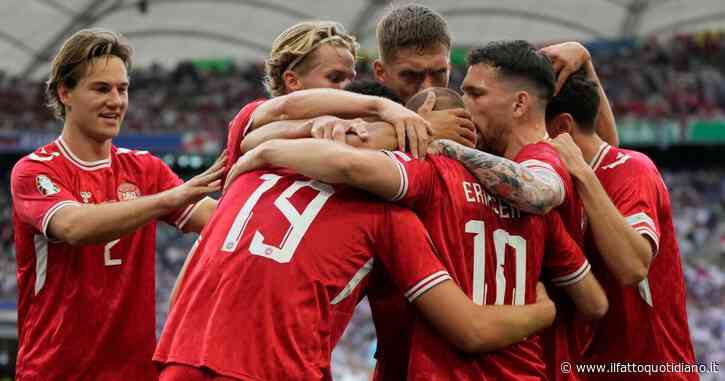 Euro 2024, i calciatori danesi non vogliono l’aumento: obbligano la Federazione a dare pari retribuzione alla nazionale femminile