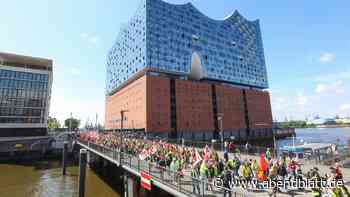 Arbeiter kämpfen für mehr Geld – Hamburgs Hafen steht still