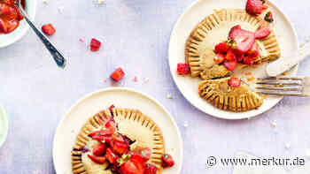 5-Zutaten-Blitzrezept: Knusprige Blätterteigtaschen mit frischen Erdbeeren und Nutella