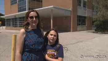 Parents call on TCDSB to fix intense heat in Etobicoke school that lacks air conditioning