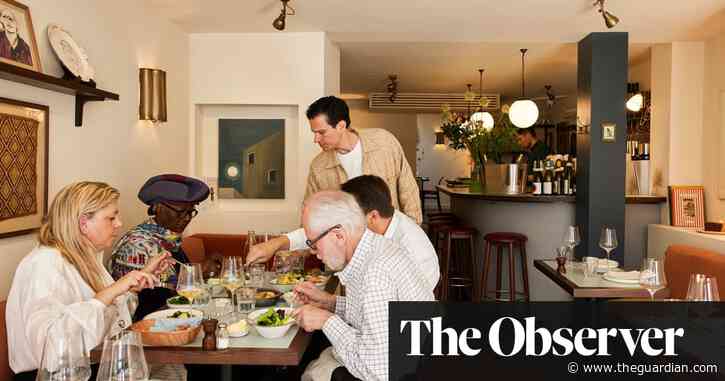 ‘Guests like to be known’: restaurants luring diners back via personal reservations