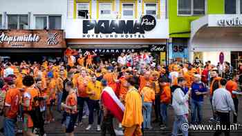 Politie Hamburg hield zondag zes Oranjefans aan rondom EK-wedstrijd