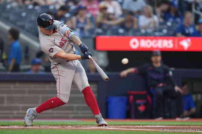 Red Sox slug four solo homers in 7-3 win over Blue Jays in series opener