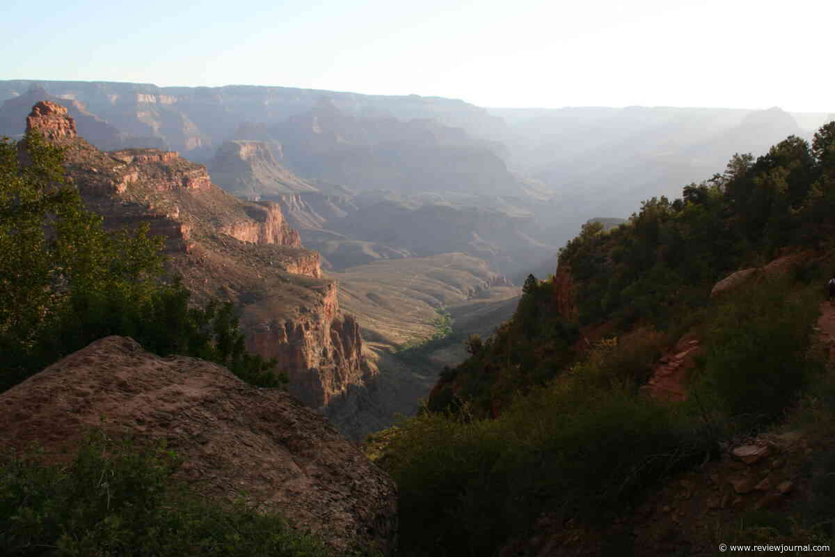 Man dies on popular trail while hiking out of Grand Canyon