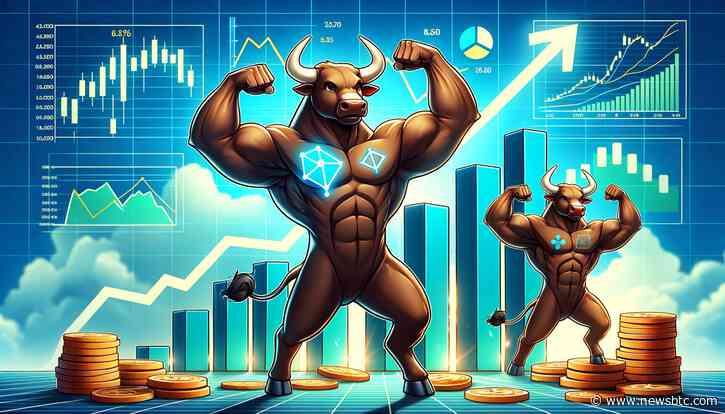 XRP Bulls Flex Muscles: Potential Uptrend in Play?