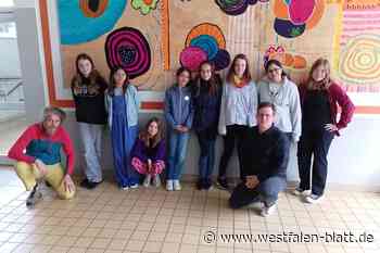 Städtische Realschule Löhne mit eigenem Theaterstück in Werretalhalle