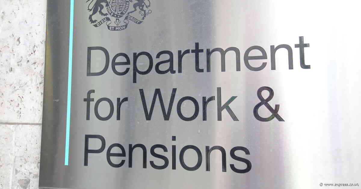 'Migration Notice' warning issued as benefit claimants risk disruption to payments