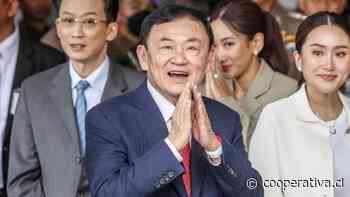 Exprimer ministro de Tailandia fue imputado por delito de lesa majestad