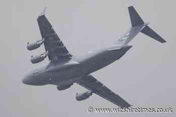 USAF C-17 spotted flying over Swindon and Wiltshire