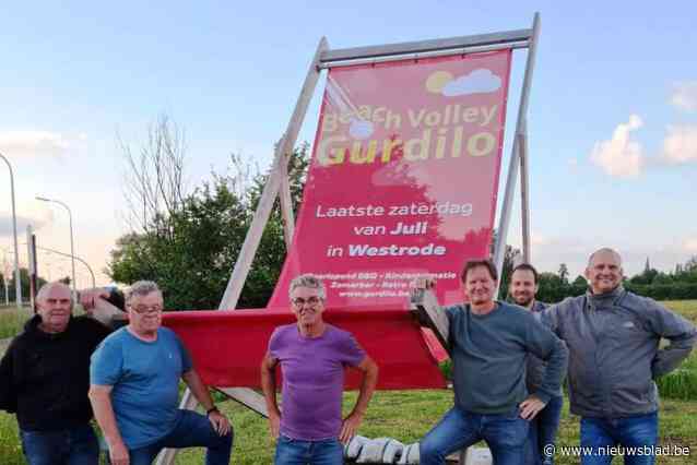Iconische strandstoel kondigt zomer aan met mega Gurdilo Beach-Volley tornooi