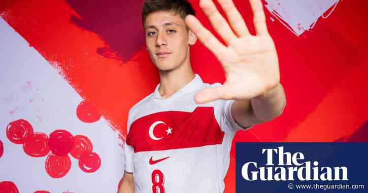 ‘The ball is in love with him’: teenage Arda Guler ready to star for Turkey