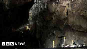 Opera singers dig deep for cave show