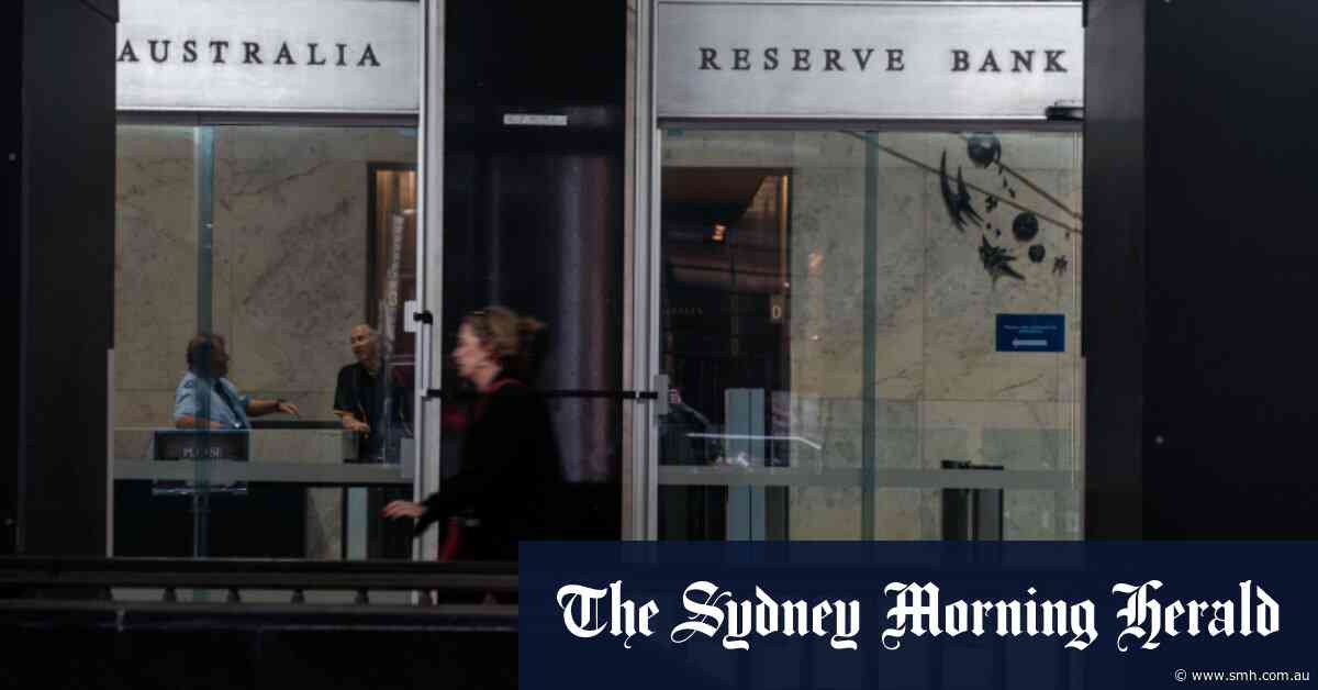 Reserve Bank holds interest rates as economic path gets ‘a bit narrower’