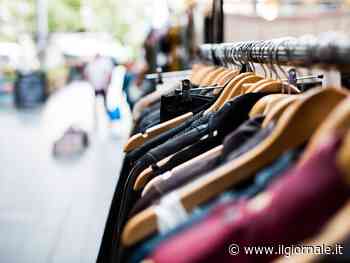 Giù la Tax free shopping per turisti extra Ue: così cresce lo shopping nell'artigianato locale