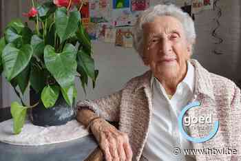 Martha is 100, maar wandelt zelf nog naar haar favoriete terras: “Voor koffie en vlaai mogen ze me elke dag vragen”