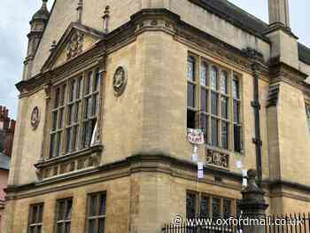 Oxford University commits to discussions with Palestine camp