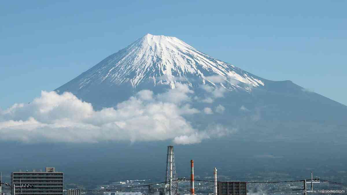 Toegangshek geplaatst op Japanse berg Fuji om massatoerisme tegen te gaan