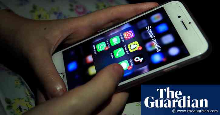 Would face scanning technology keep Australian kids off social media? The UK regulator doubts it