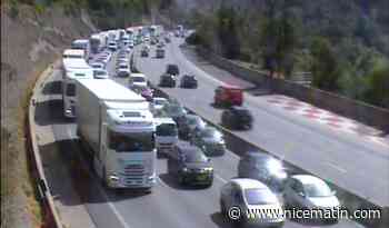 Un accident entre trois voitures sature le contournement de Nice sur l'A8