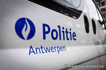 Botsing tussen tram en vrachtwagen  in Deurne: “Rijbaan weer vrijgegeven”