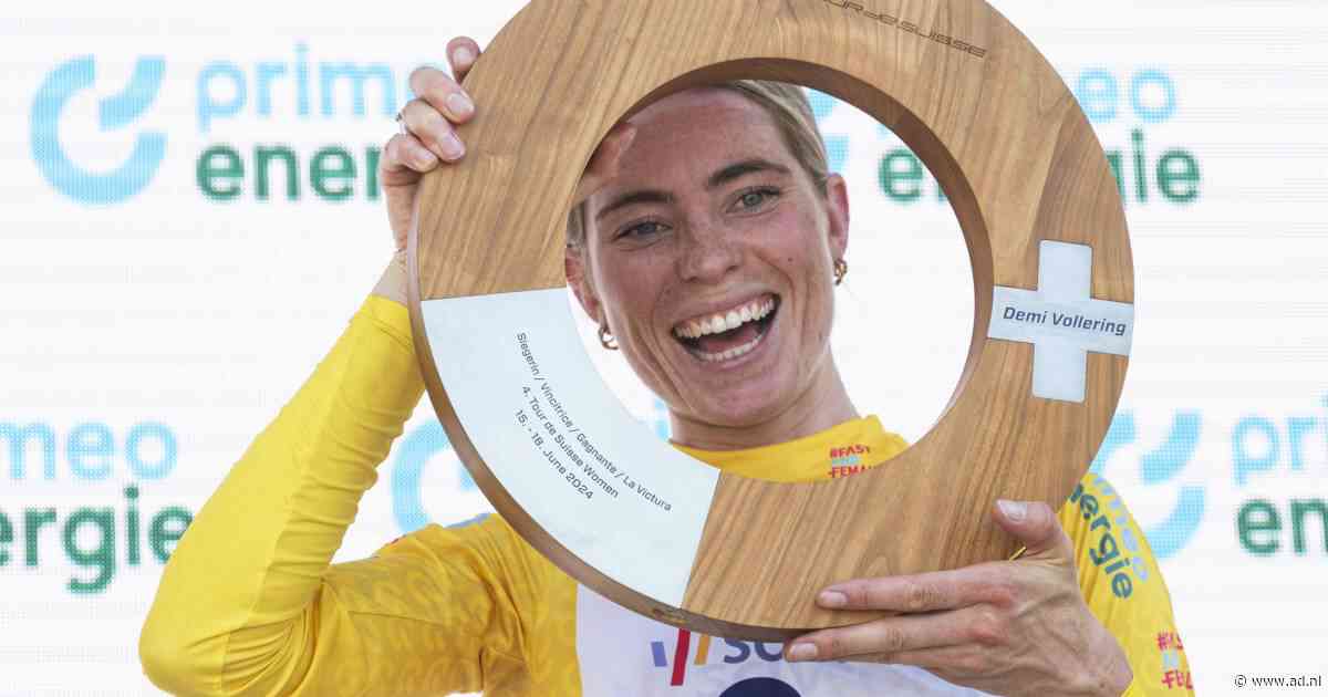 Etappewinst en eindzege voor Demi Vollering in Ronde van Zwitserland