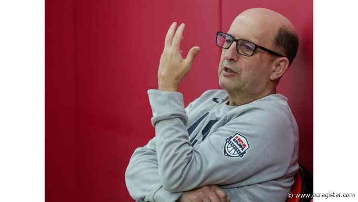 Clippers reportedly adding Jeff Van Gundy to coaching staff