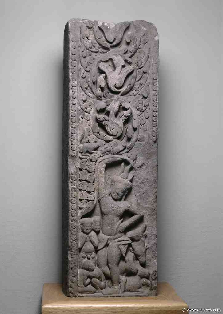 12th Century Pilaster Returned by the Art Institute of Chicago to Thailand’s Phanom Rung Temple