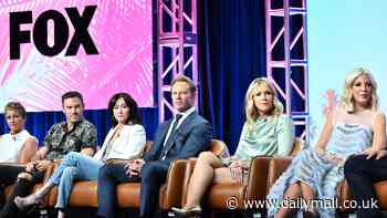 Beverly Hills, 90210 cast to reunite! Tori Spelling, Jennie Garth, Ian Ziering, Shannen Doherty, Brian Austin Green, and Gabrielle Carteris appearing at 90s Con Florida